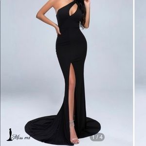 Long black dress!